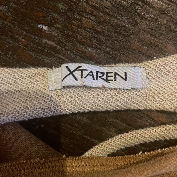 Women’s cut open back sweatshirt - Picture 2 of 3